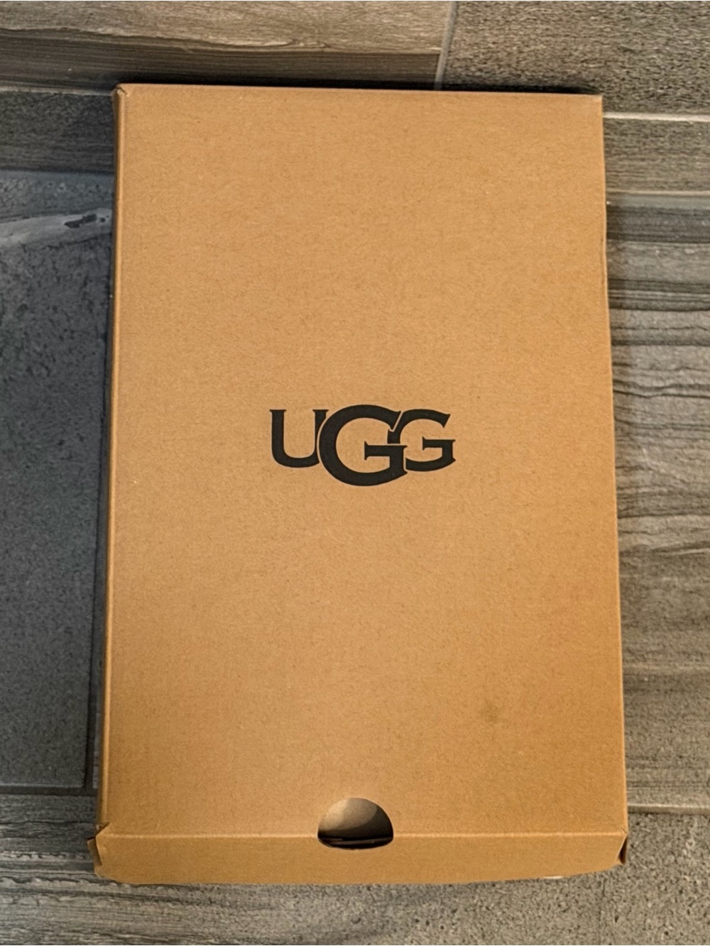 Ugg empty box with packaging